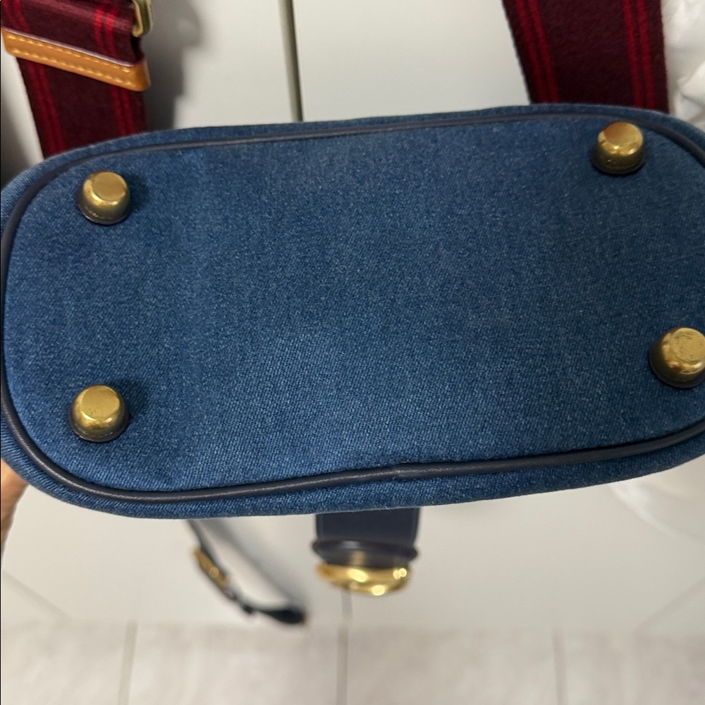 Authentic. Coach Tali bucket bag in Denim and Leather - Picture 11 of 13